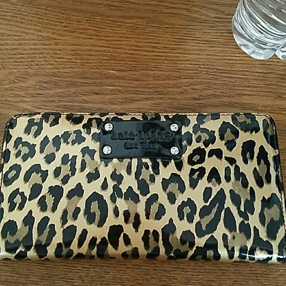 Kate spade leopard wallet