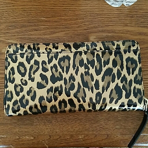 Kate spade leopard wallet - Picture 2 of 4