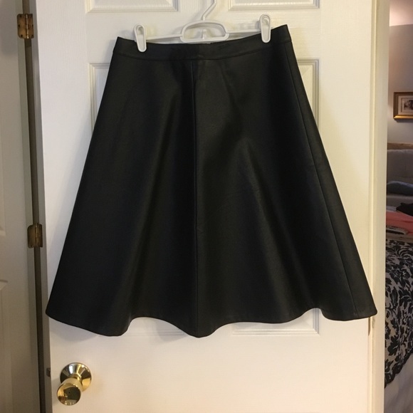 The Limited Dresses & Skirts - NWT limited "leather skirt