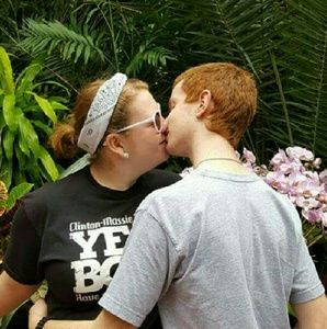 Meet your Posher, Mallory