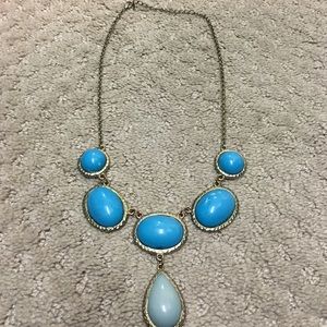 Statement necklace
