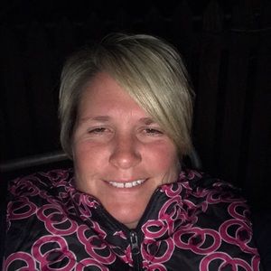 Meet your Posher, Stacy