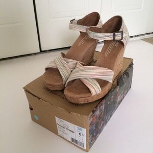 Toms Strappy Wedges