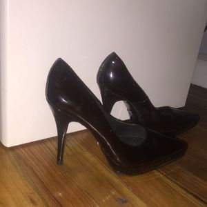 Zara brown patent leather pump