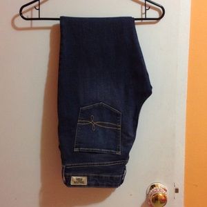 Levis Denizen