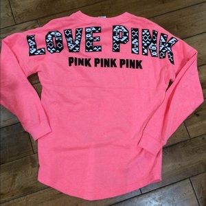 VS PINK CREW;
