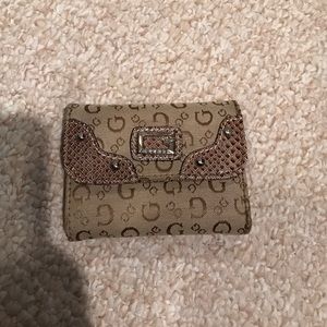 Guess wallet