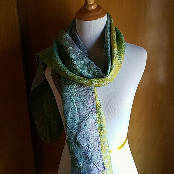 Long Scarf - Picture 1 of 4