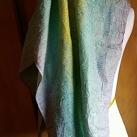 Long Scarf - Picture 3 of 4