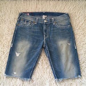 True Religion Ricky cut-off super T jean Shorts