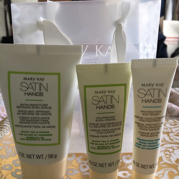 Satin Hands- Mary Kay! A hand ,scrub elbow scrub.