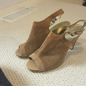 Suede mesh 3 inch heels