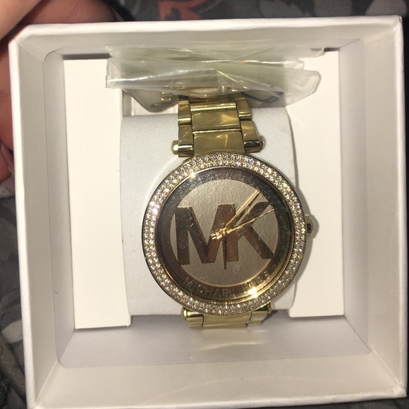 MICHAEL KORS Gold Watch