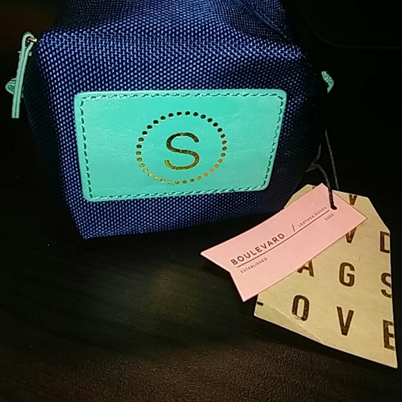 Boulevard Mini Pouch