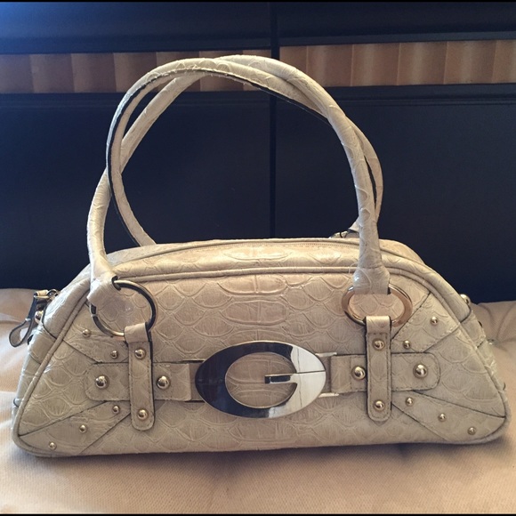 Guess small barrel shoulder bag