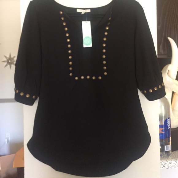 Black blouse