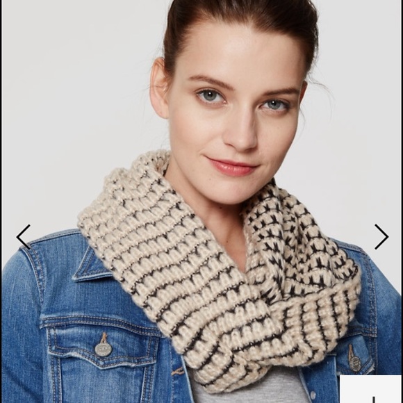 Scarf - Picture 2 of 2