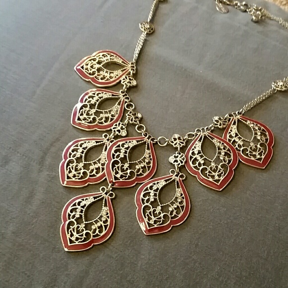 White House Black Market statement neckace