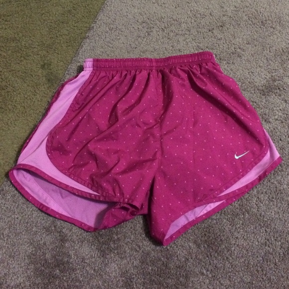 Running/athletic shorts