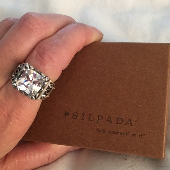 Silpada Sterling Silver Cubic Zirconia Ring EUC