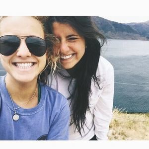 Meet your Posher, Zoë