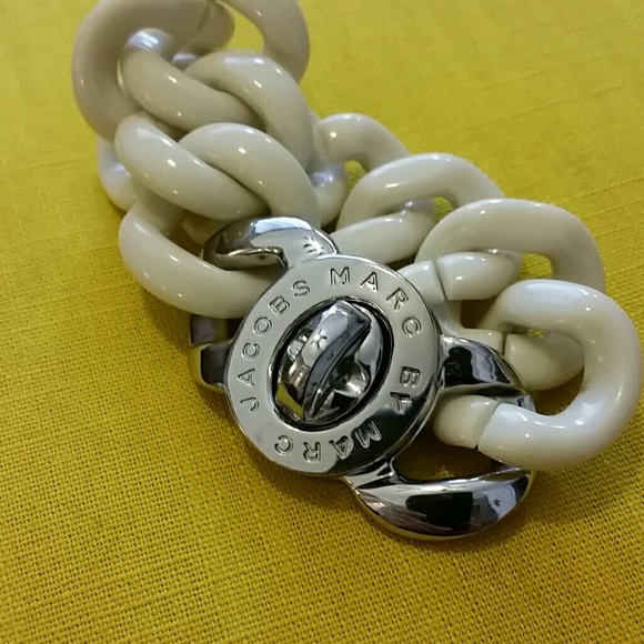 MARC JACOBS bracelet