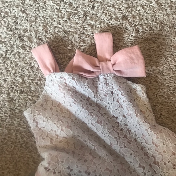 Cutest dress EVER!   12 months - Picture 3 of 4