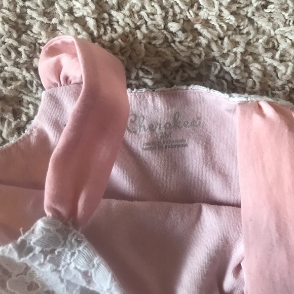 Cutest dress EVER!   12 months - Picture 4 of 4