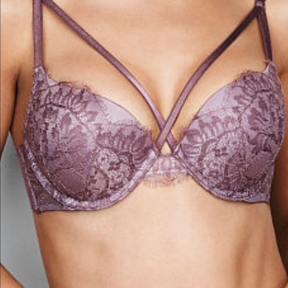 Brand new Victoria's Secret very sexy bra