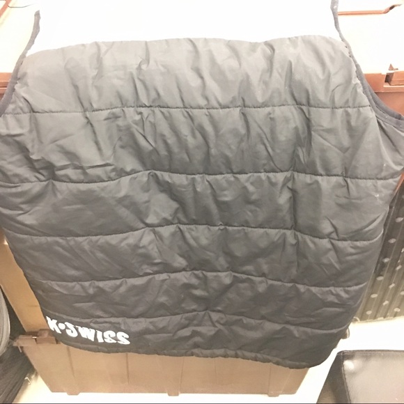 Like new warm vest! - Picture 3 of 3