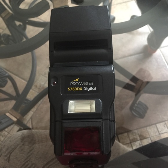 Promaster 5750DX Digital Dual Flash