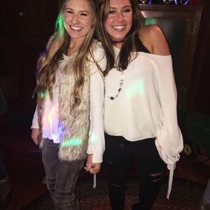 Meet your Posher, Abbey