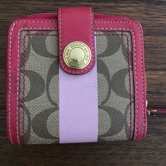Authentic Coach Wallet - image 4