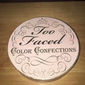 Too faced Eyeshadow Pallets