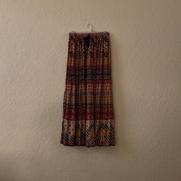 Bohemian maxi skirt - Picture 1 of 3