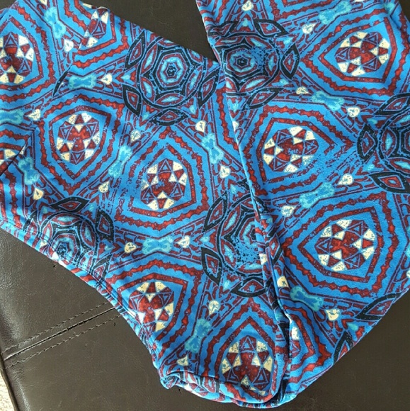 NWT Tall and Curvy LuLaRoe Leggings