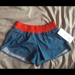 Lululemon 2015 Seawheeze Tracker short