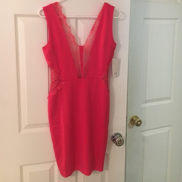 Never before worn pink Tobi midi dress