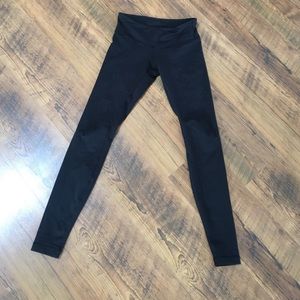 Lululemon Wunder Under leggings