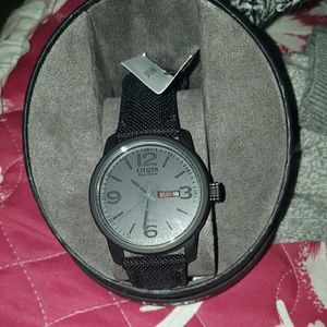 Men black citizen watch