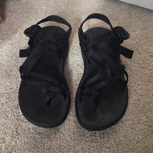Black chacos