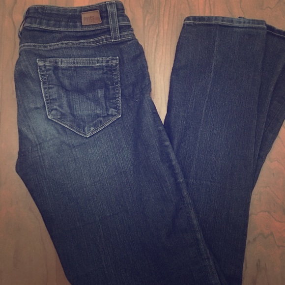 PAIGE Skyline Skinny size 25R in medium blue