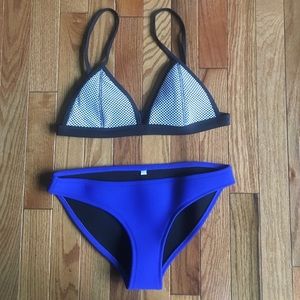 Triangl bathing suit size small
