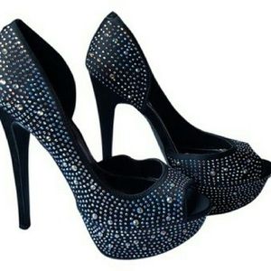 Bakers Showstopper Crystal Pumps 7