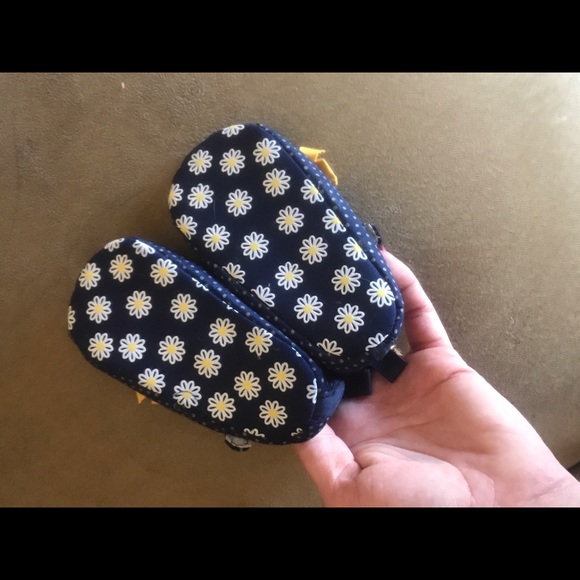 Blue polka dot with yellow bow - Picture 2 of 2