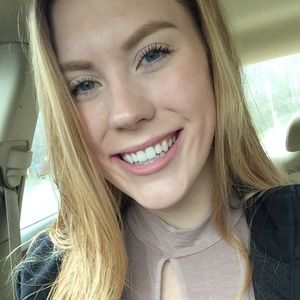 Meet your Posher, Brittany