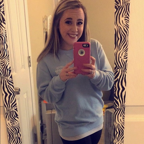 Meet your Posher, Kayla - Picture 1 of 1