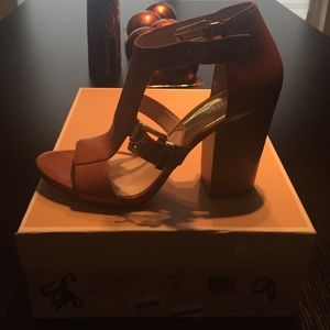MICHAEL by Michael Kors - Tan Heels 9M