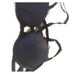Gorgeous Victoria's Secret push-up bra! Super sexy