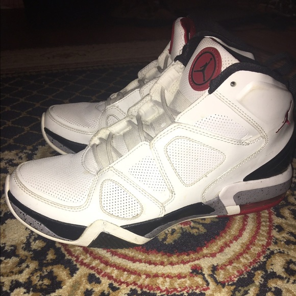 White jordans - Picture 3 of 4